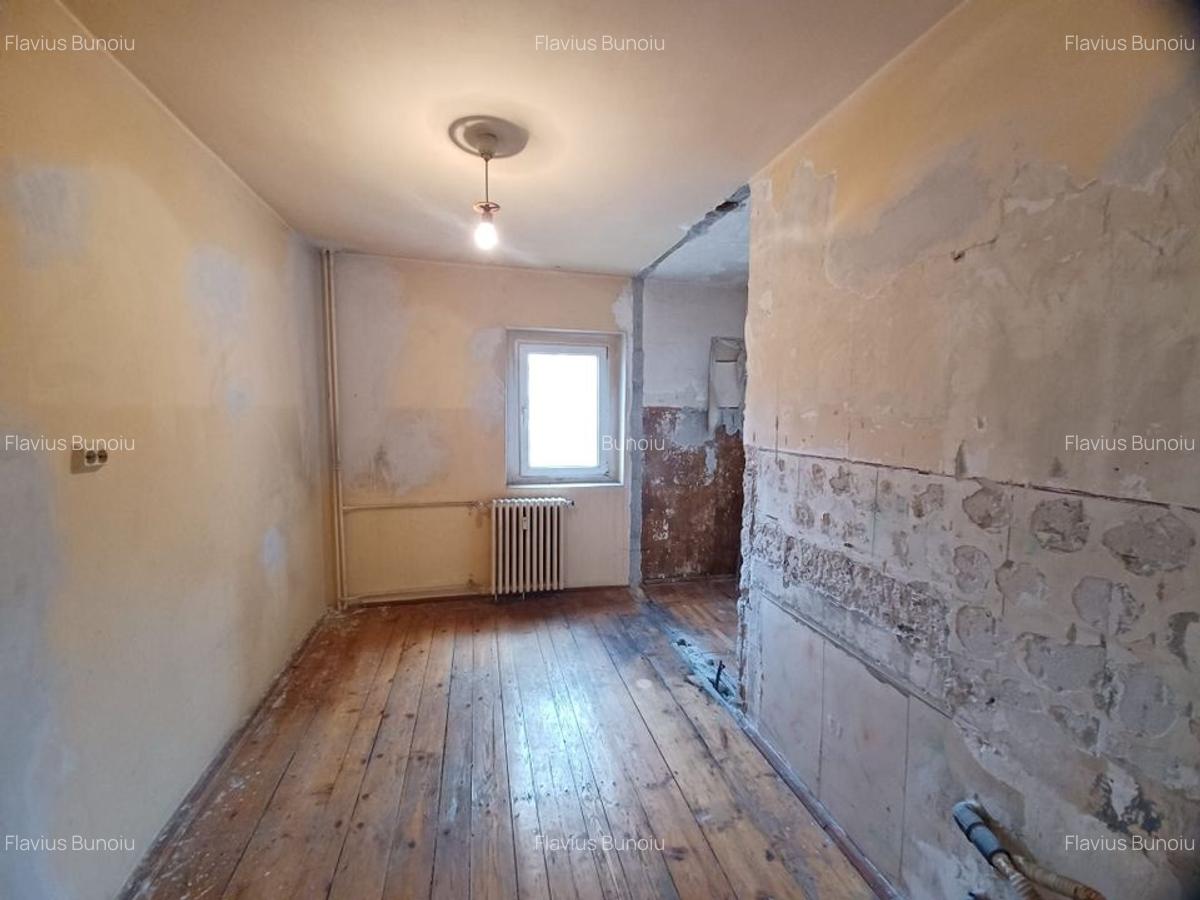 Apartament cu 3 camere decomandat în Dragoș Vodă - 14