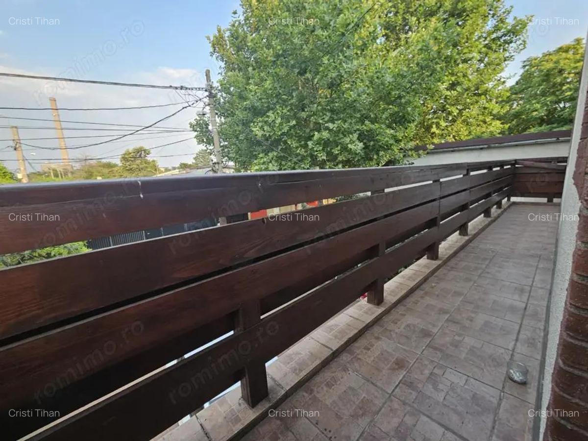 Casa 300mp utili- teren 550mp Sector 4 - Luica Giurgiului Piata Resita - 13