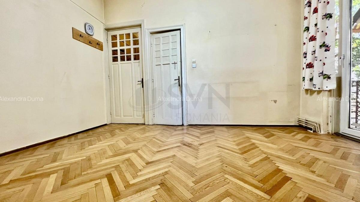 REA1026079 Apartament in Vila interbelica ideal investitie - 2