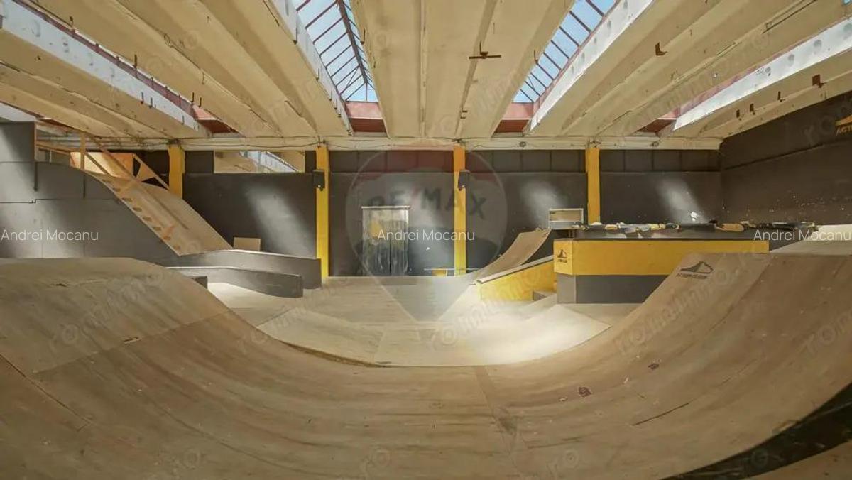 Spa?iu comercial de 2,491mp de vanzare in zona Bartolomeu - 16