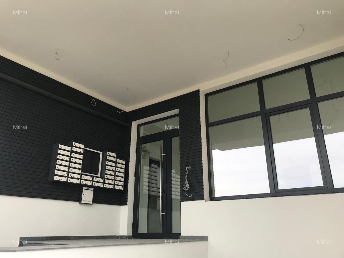 Sp.Com 178 mp, se vinde cu chiriaș activ, venit lunar garantat - 8