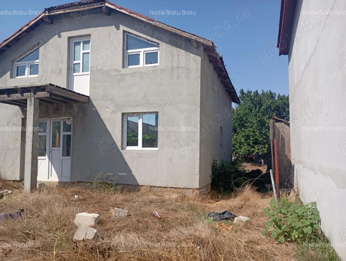 Vand casa 4 camere suvragerie bucatarie ?i baie - 4