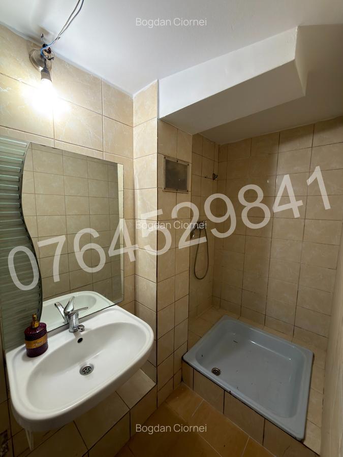 Vanzare garsoniera zona Hala Traian-Calea Călărasilor,Str. Traian 87 - 17