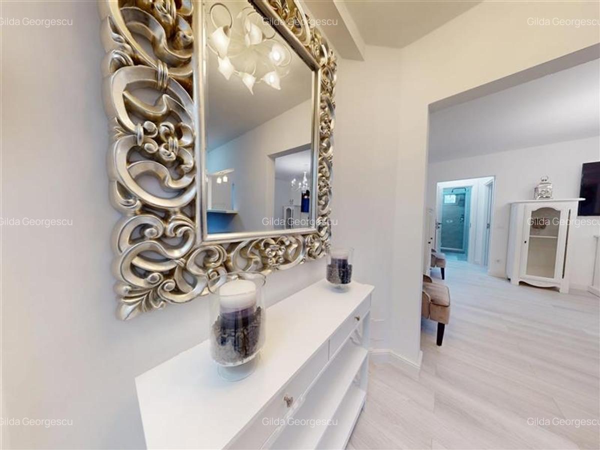 Apartament cu 3 camere semidecomandat în Centrul Civic - 6