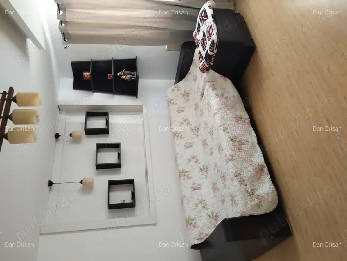 Vand apt 2 camere, etc 4, Aleea Plopilor - 8