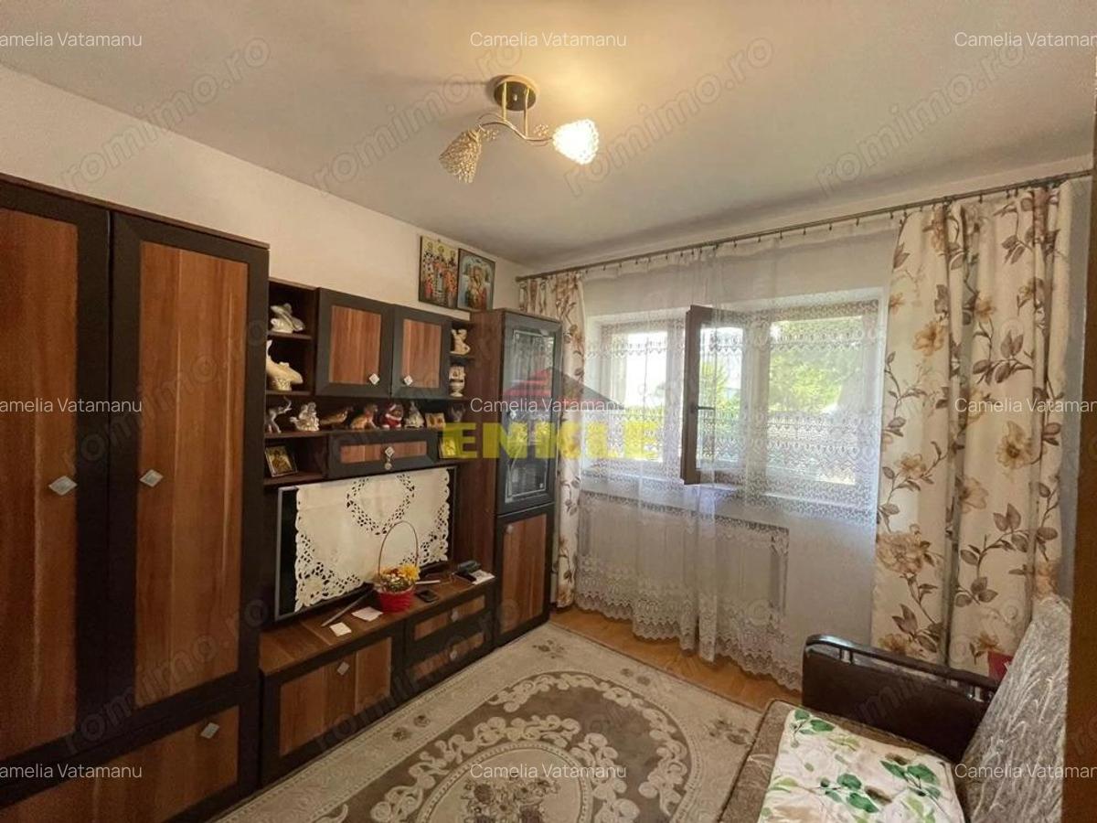 De vanzare apartament (se accepta si schimb cu casa) - 2