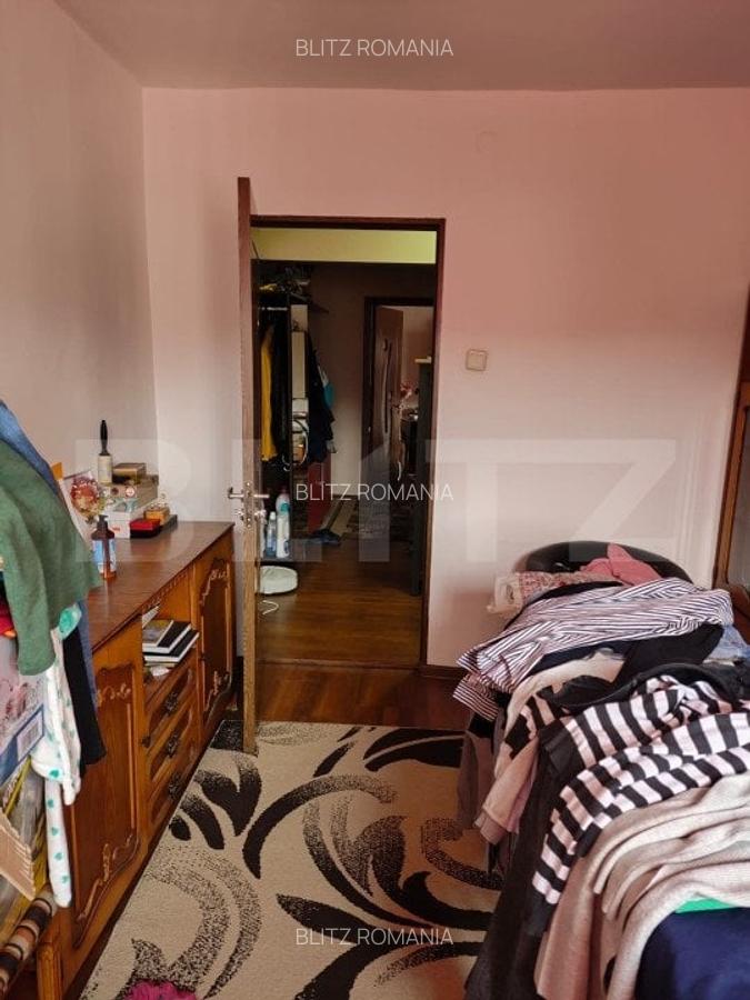 Apartament cu 4 camere, 2 bai, 2 balcoane, 92 mp, loc de parcare, zona Astra - 10