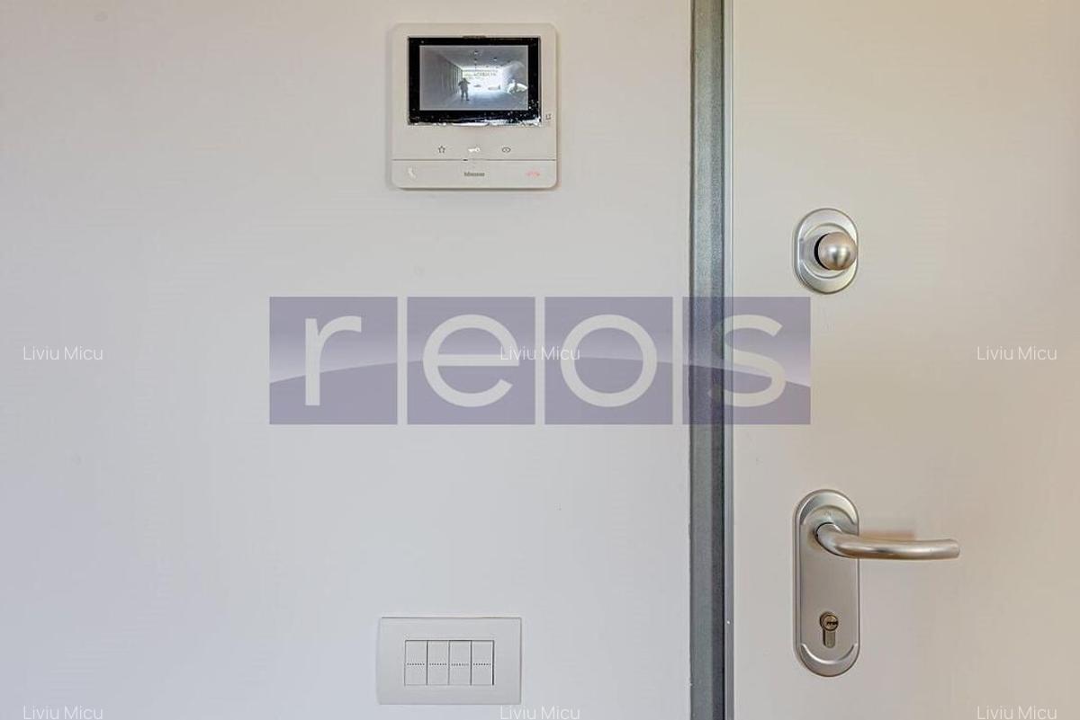 Apartament cu 3 camere decomandat în Băneasa - 9