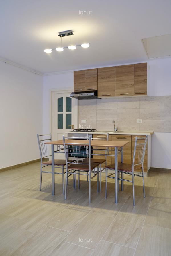 Apartament cu 2 camere nedecomandat în Centrul Istoric - 1