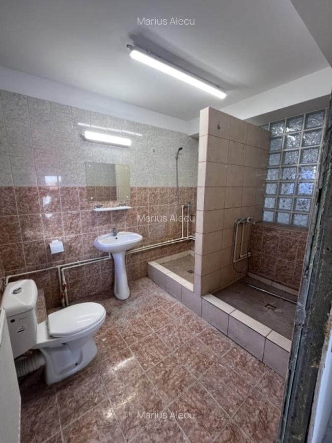 Vila de inchiriat-Finisaje la alegere-Renovata 2025-Destinatie multipla - 17