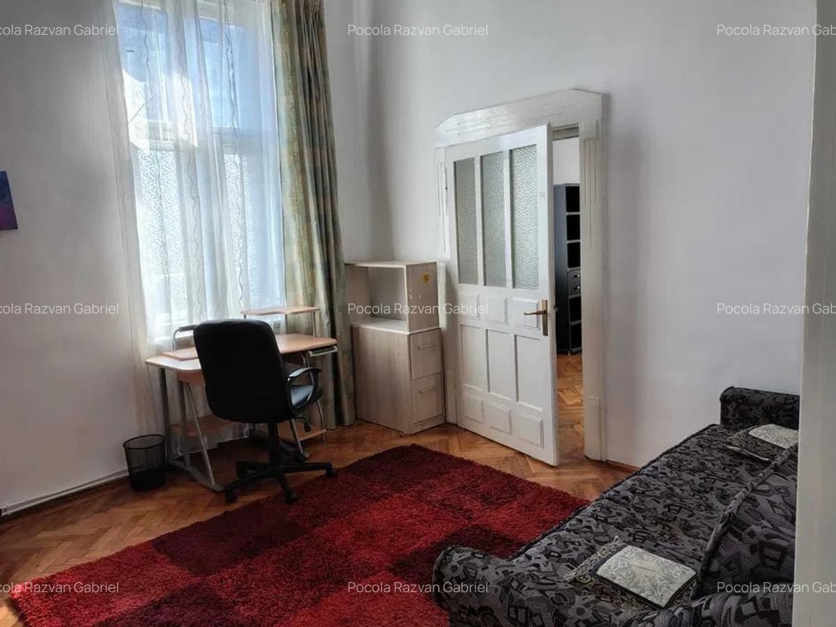 Apartament cu 3 camere,76mp,  Centru - 1