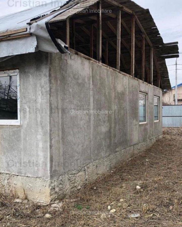 Radu Negru Casa la P M LA ROSU teren 275mp 11m la strada - 5