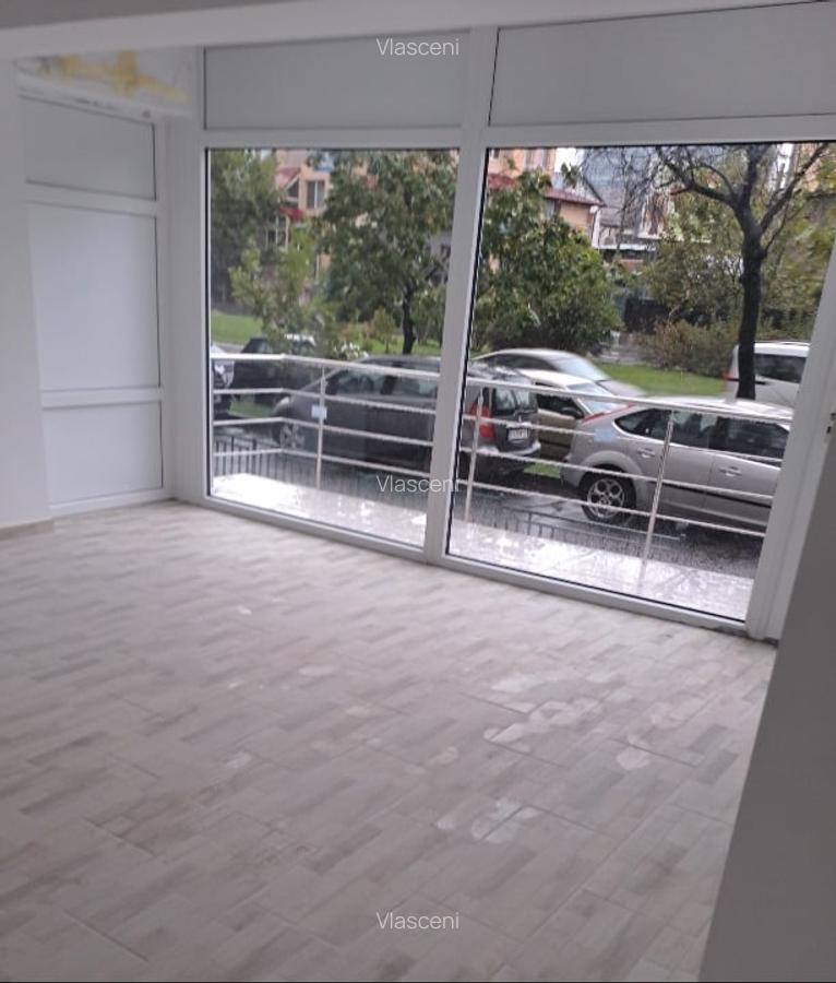 Spatiu comercial nou - 1