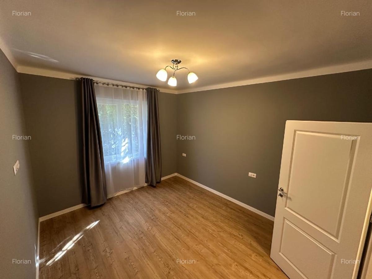 Vand apartament 2 camere, decomandat, zona centrala f linistita! - 11