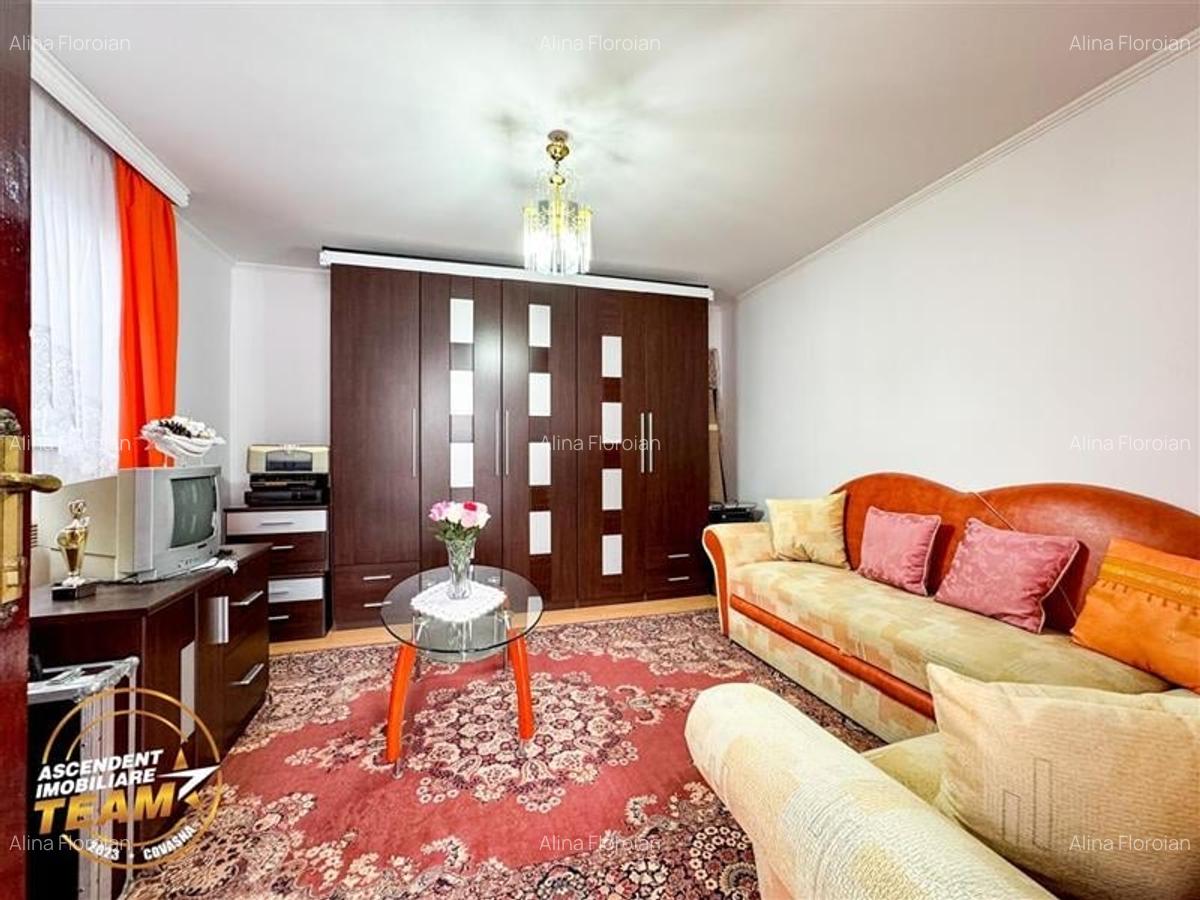 FILM& 3D! Casa cu stil - zona rezidentiala - Sfantu Gheorghe - 6 FILM& 3D! Casa cu stil - zona rezidentiala - Sfantu Gheorghe - 6
