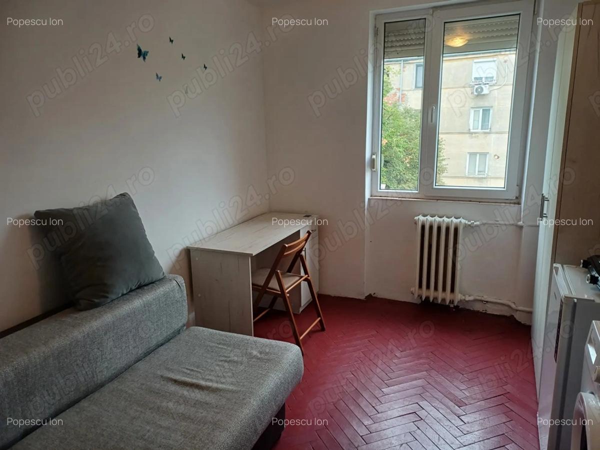 Proprietar, vand garsoniera zona Medicina - 9