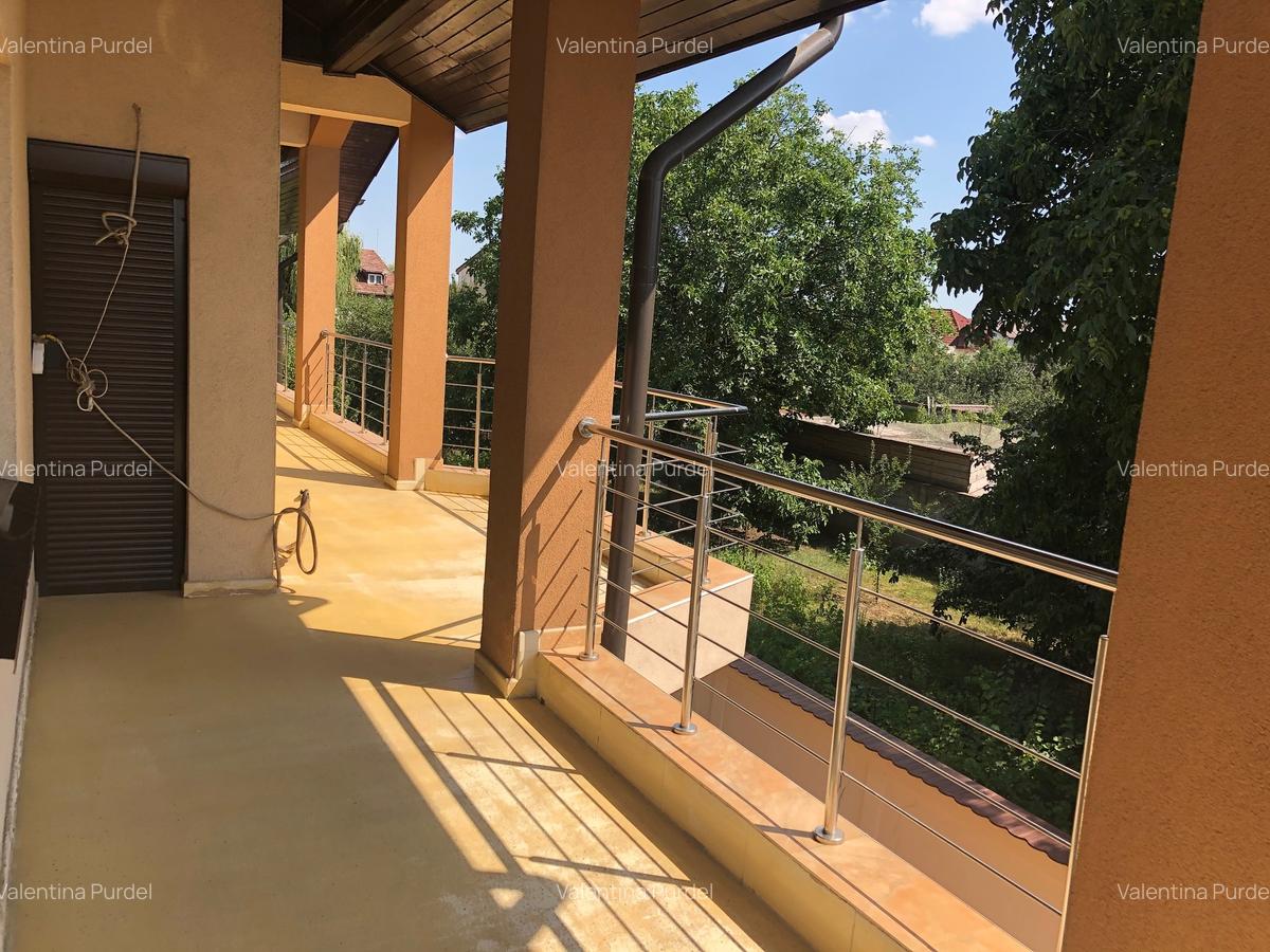 Vila pretabila Locuit/Afacere, S+P+1E+M, 450 mp, teren 800 mp - 37