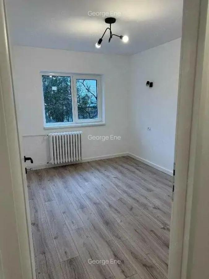 Apartament 3 camere vanzare zona Rahova, strada Sergent Scarlat nr.2 - 6