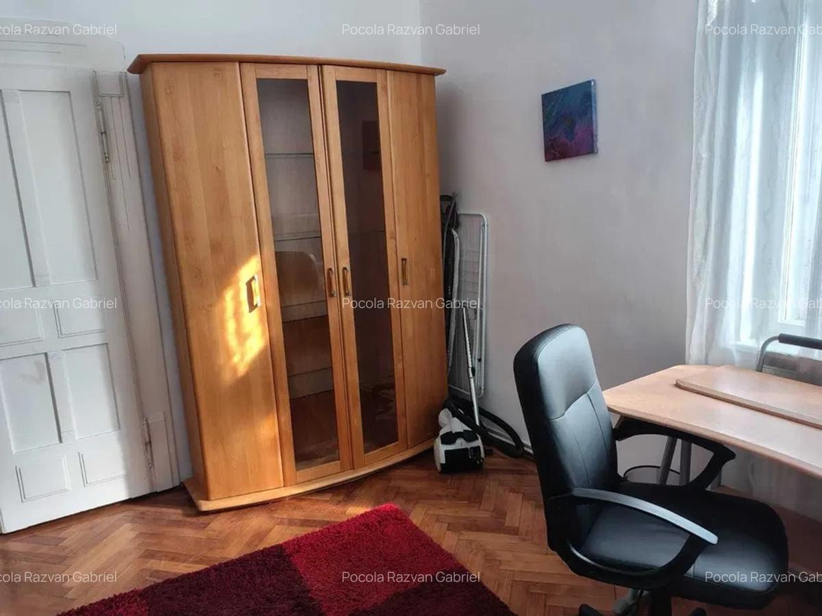 Apartament cu 3 camere,76mp,  Centru - 2