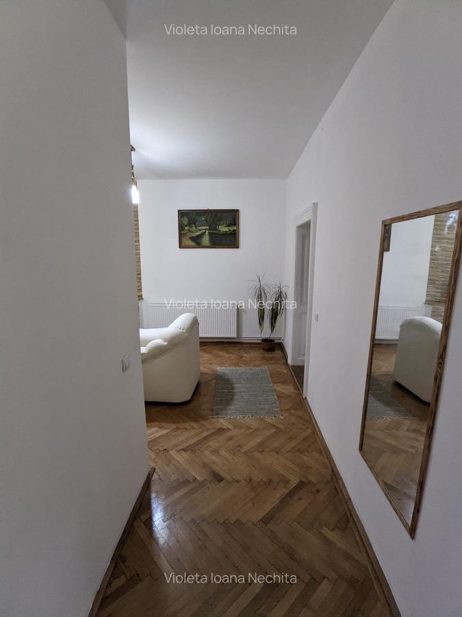 Apartament de închiriat, 2 camere, 65 mp, zona Parcul Central - 11 Apartament de închiriat, 2 camere, 65 mp, zona Parcul Central - 11
