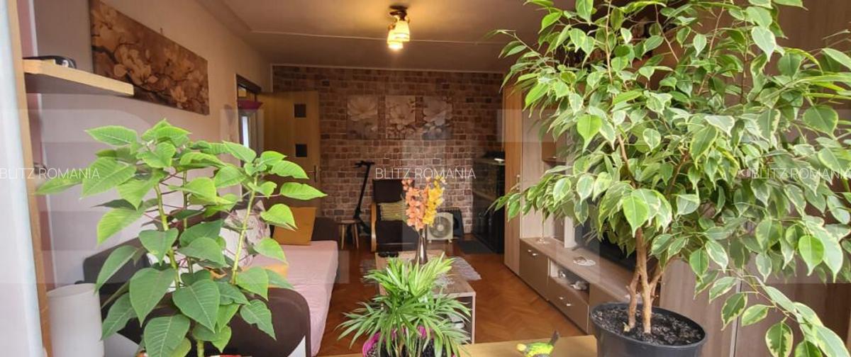 Apartament cu 3 camere in zona Soarelui - 2