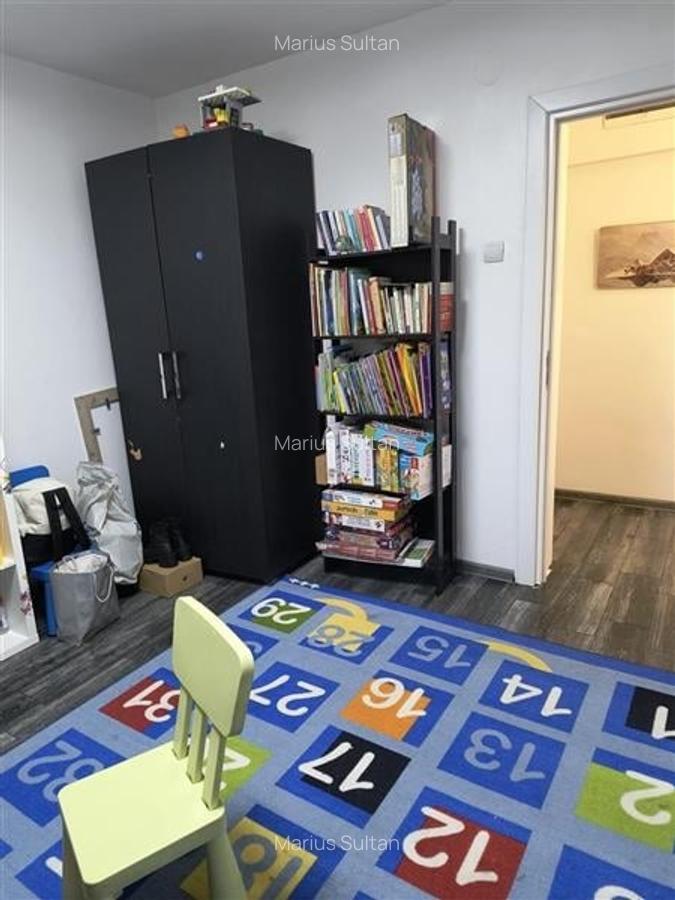 Apartament cu 3 camere circular, mobilat în Calea București - 4