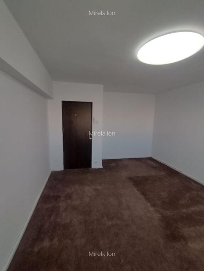 Vanzare Apartament 4 Camere Unirii Fantani - 12