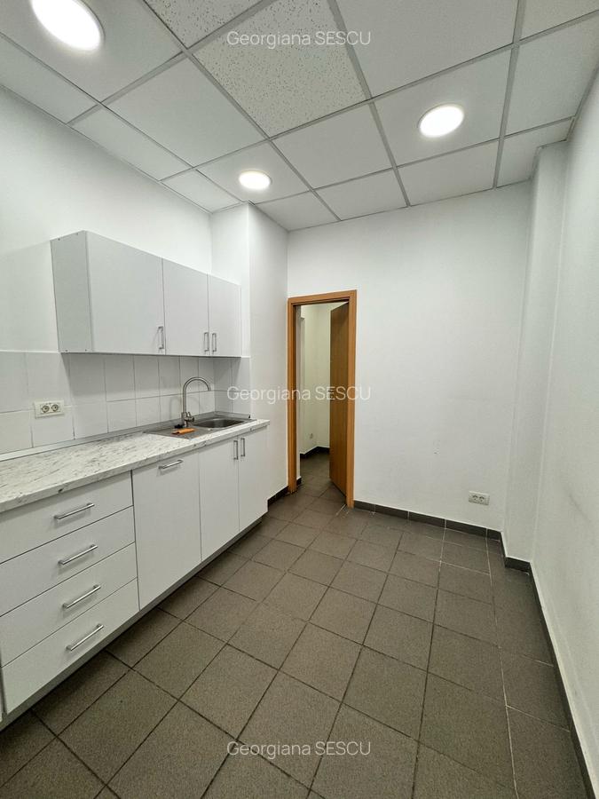 Direct proprietare - Spatiu comercial de inchiriat Calea Mosilor nr. 225 - 3