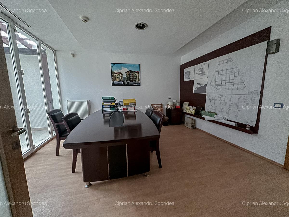 Birou, 348 mp în Florilor - 9