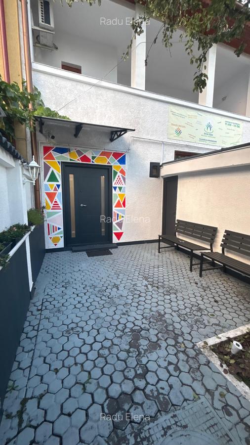 Eroii Revolutiei-Giurgiului-Metrou-VILA-suprafata 210mp-pret 1700 euro - 2