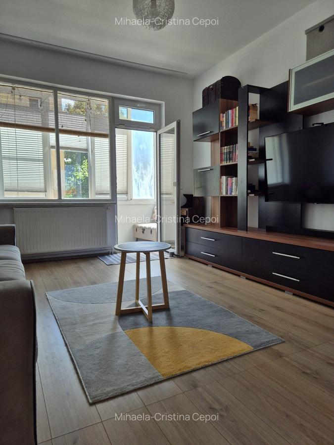 Apartament cu doua camere,decomandat - 3