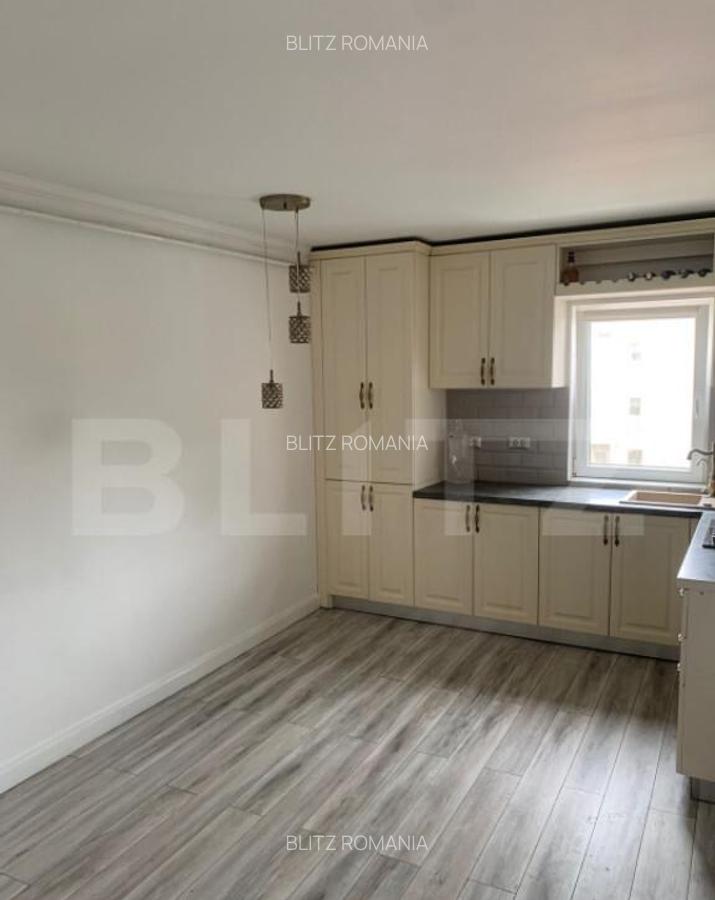 Apartament de doua camere, 54 mp, Gara - 8