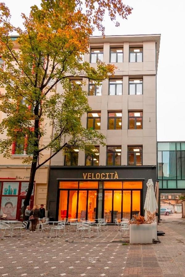 SAD ultracentral -Ideal pentru restaurant, cafenea - Pta Victoriei, pietonal - 1