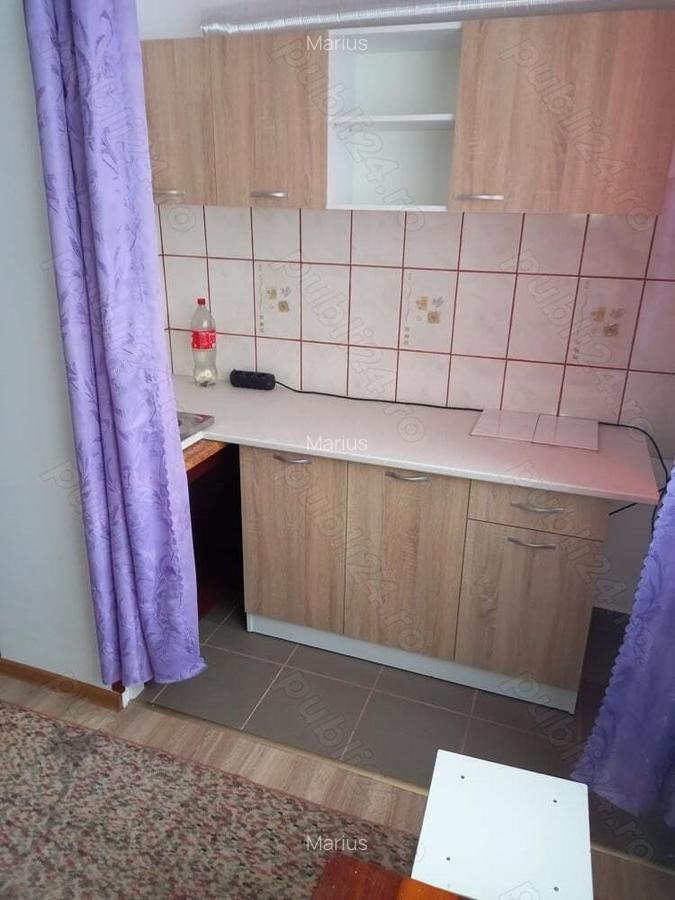 Vand garsoniera sud - 5