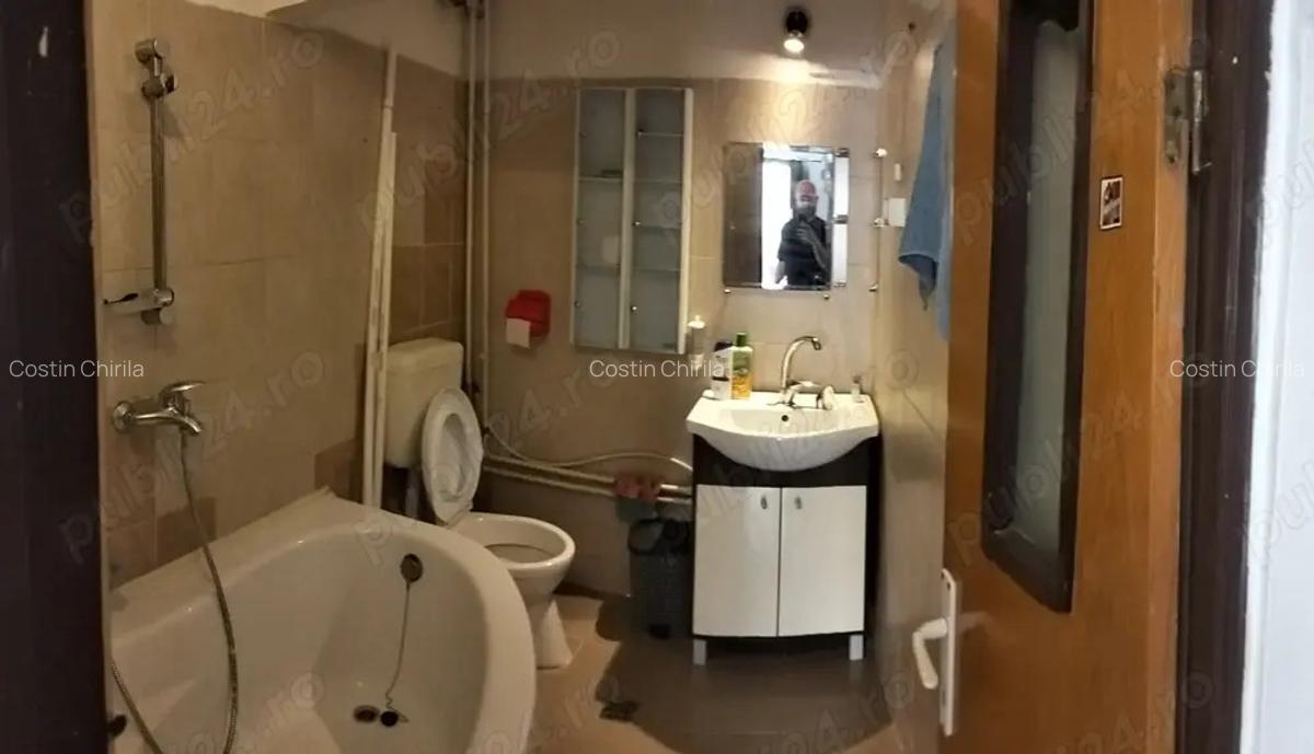 2 camere, 56 mp, Theodor Pallady, - 1