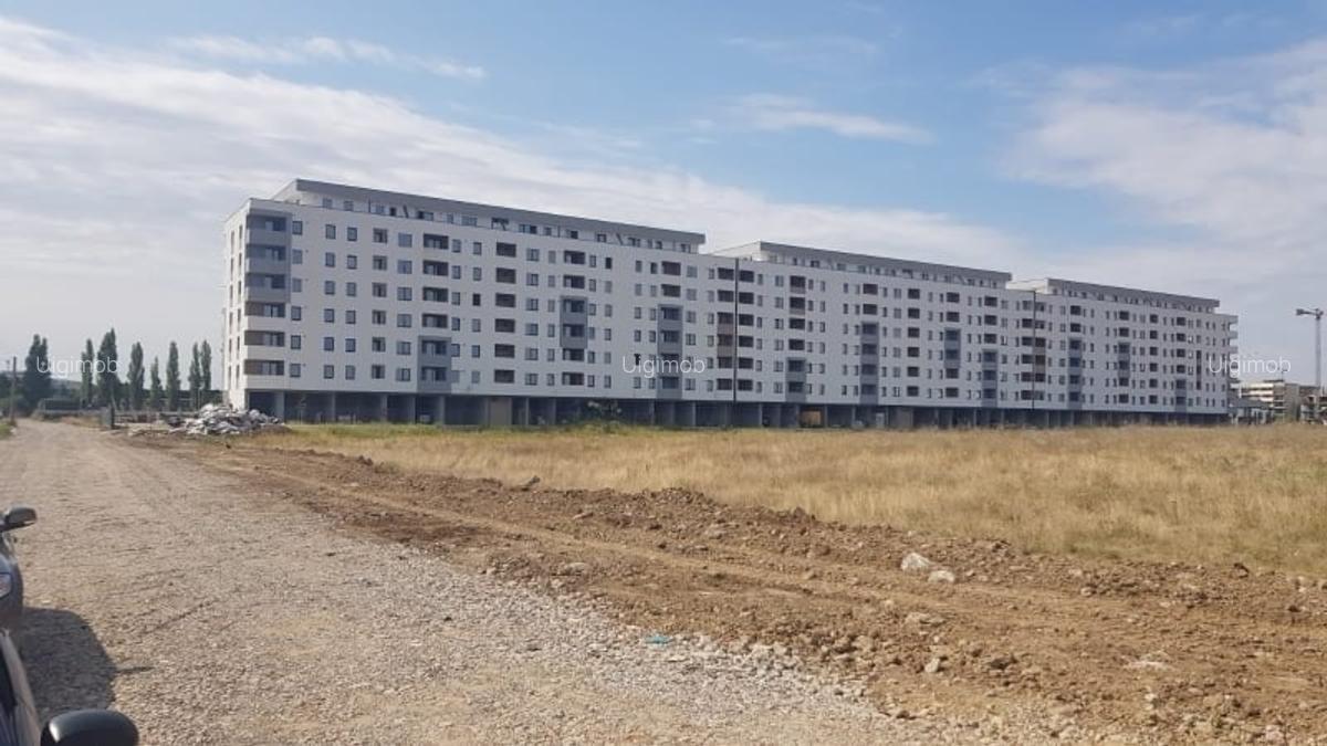 Pallady - Policolor, str.Gura Vladesei, teren 5000 mp/ dubla deschidere - 1