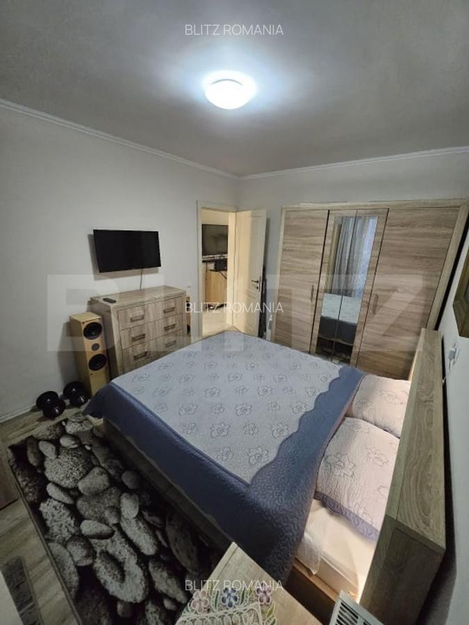 Apartament semidecomandat cu 2 camere, parcare, zona Tineretului - 7 Apartament semidecomandat cu 2 camere, parcare, zona Tineretului - 7