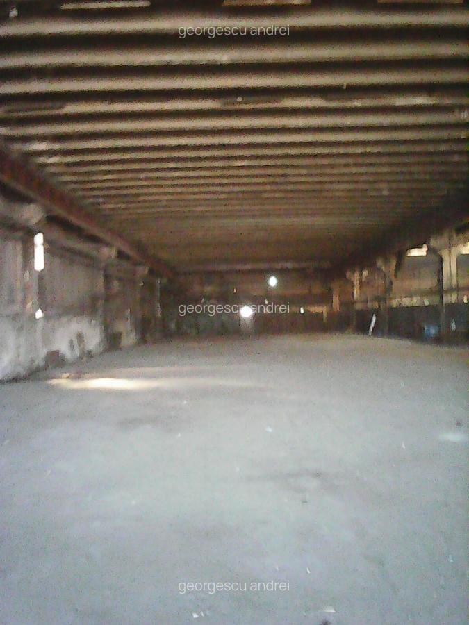 Spațiu industrial, 600 mp în Tractorul - 1