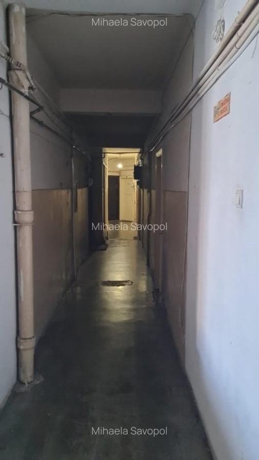 Garsonieră decomandată, mobilată în Universitate - 10