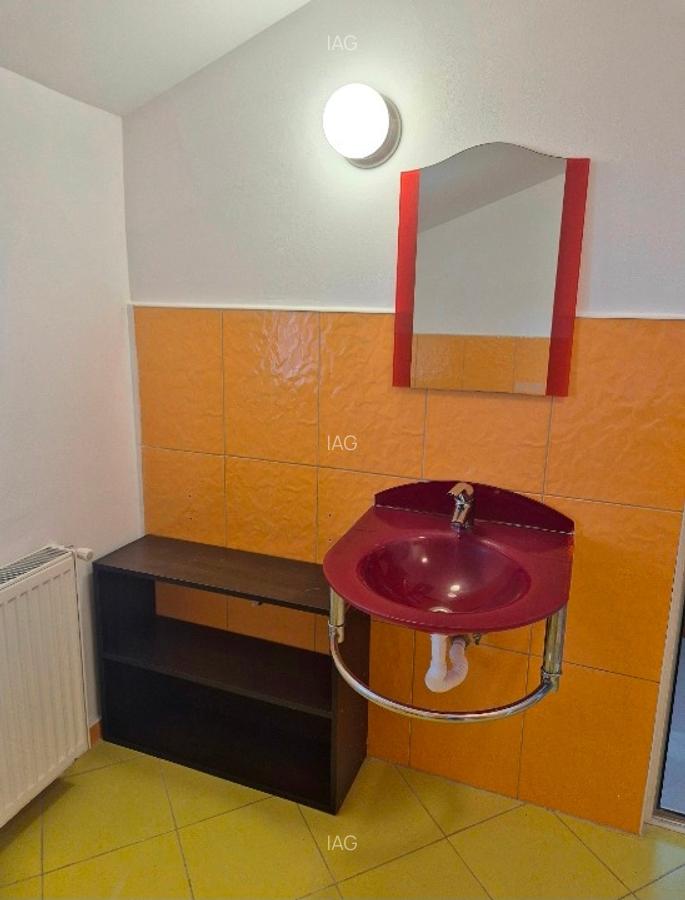 PIPERA - Apartament 3 camere - 8