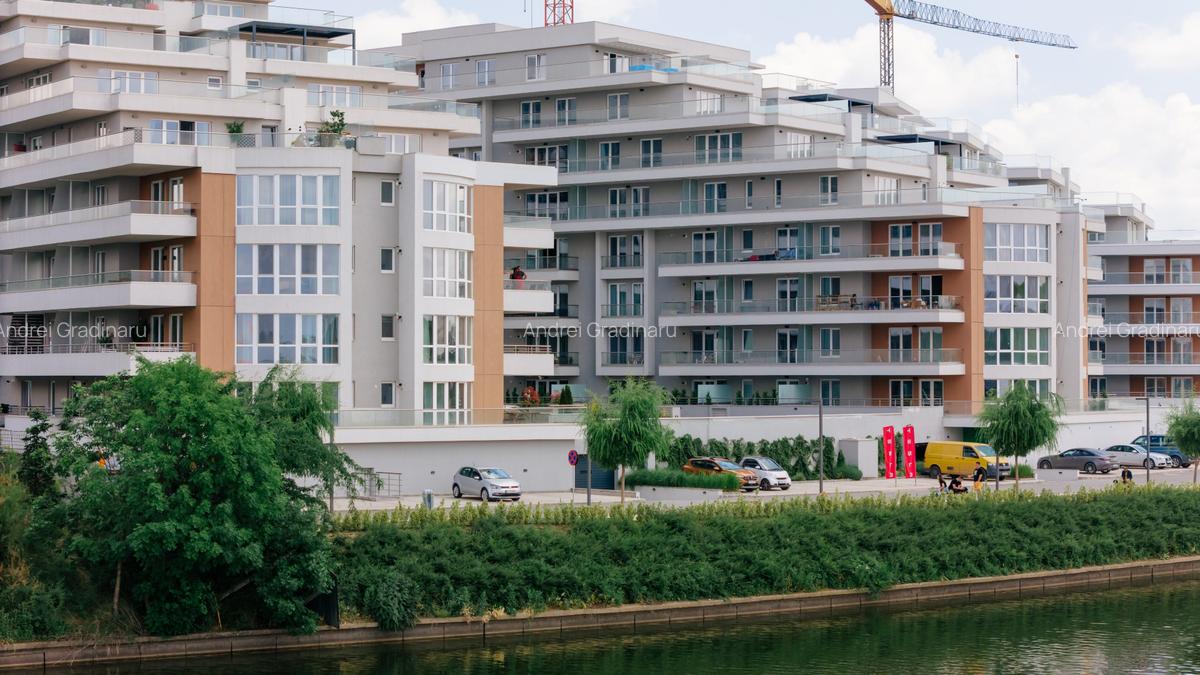 Garsoniera de Inchiriat cu vedere la lac - primul chirias - parcare subterana - 16