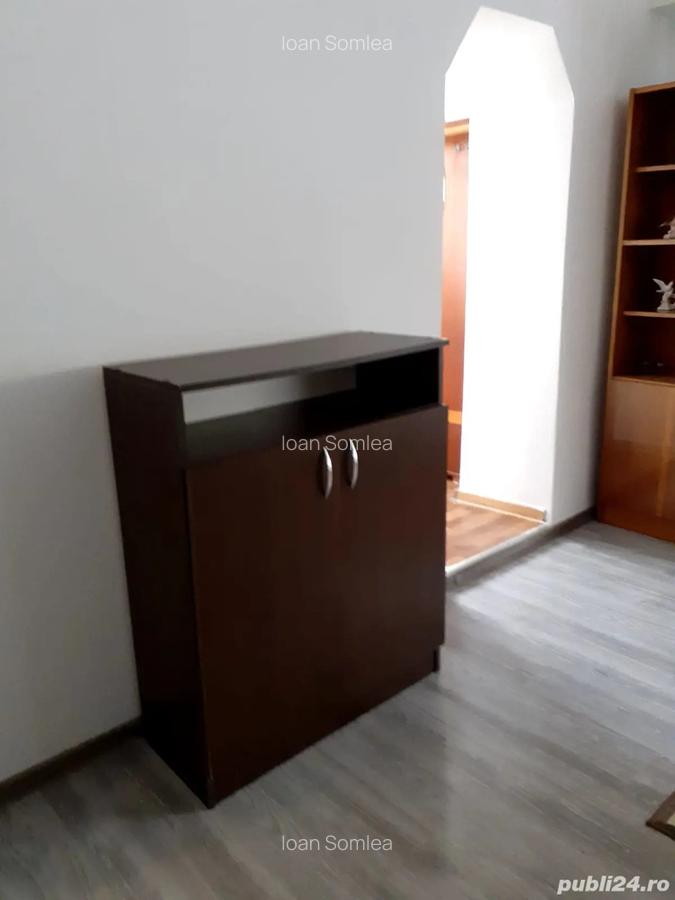 Inchiriez garsoniera - 2