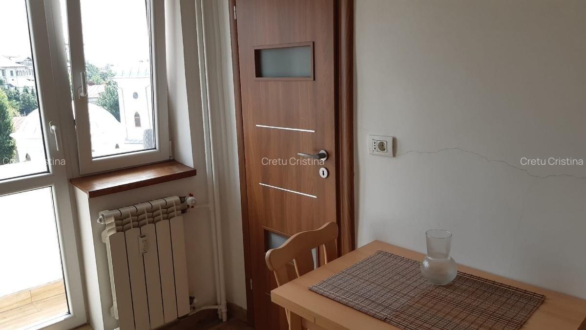Apartament 3 camere, renovat, mobilat, 81.7 mp, Piata Unirii, 2 bai, 2 balcoane - 12