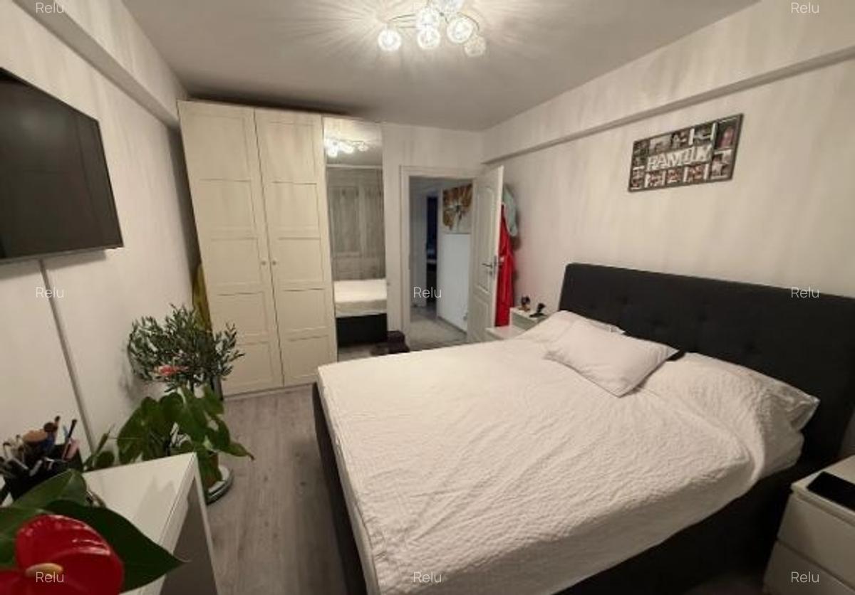 Muncii Metrou, Basarabia, Bl.reabilitat, 4/9, decomandat, centrala proprie, AC. - 4