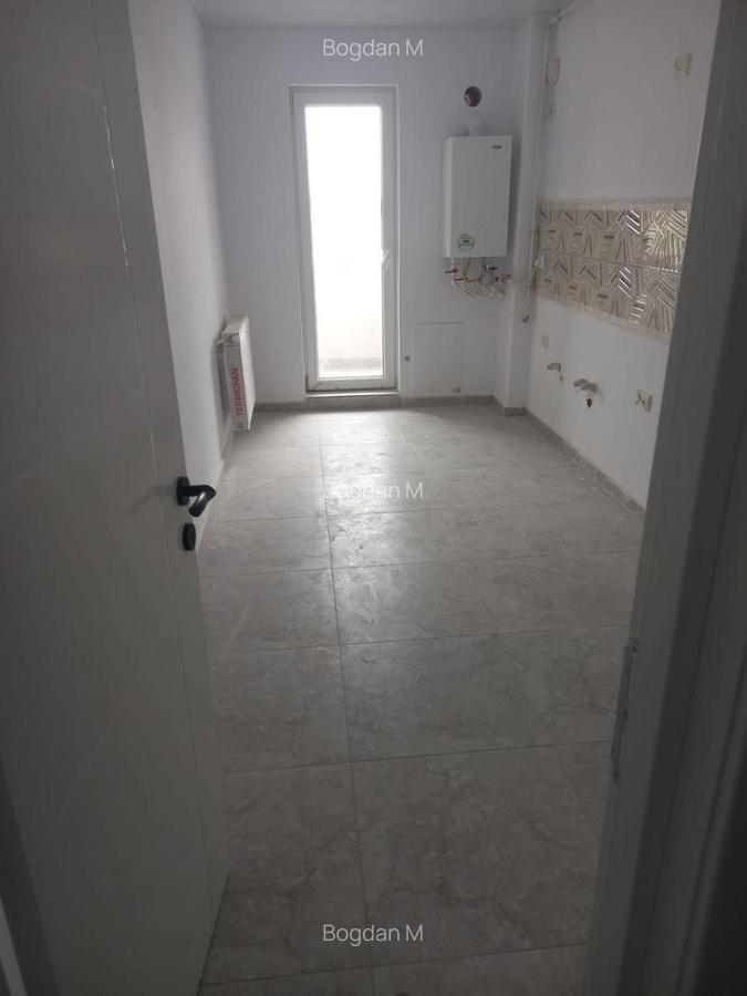 N. Grigorescu 2 camere decomandat 56 mp + terasa 15 mp - 3