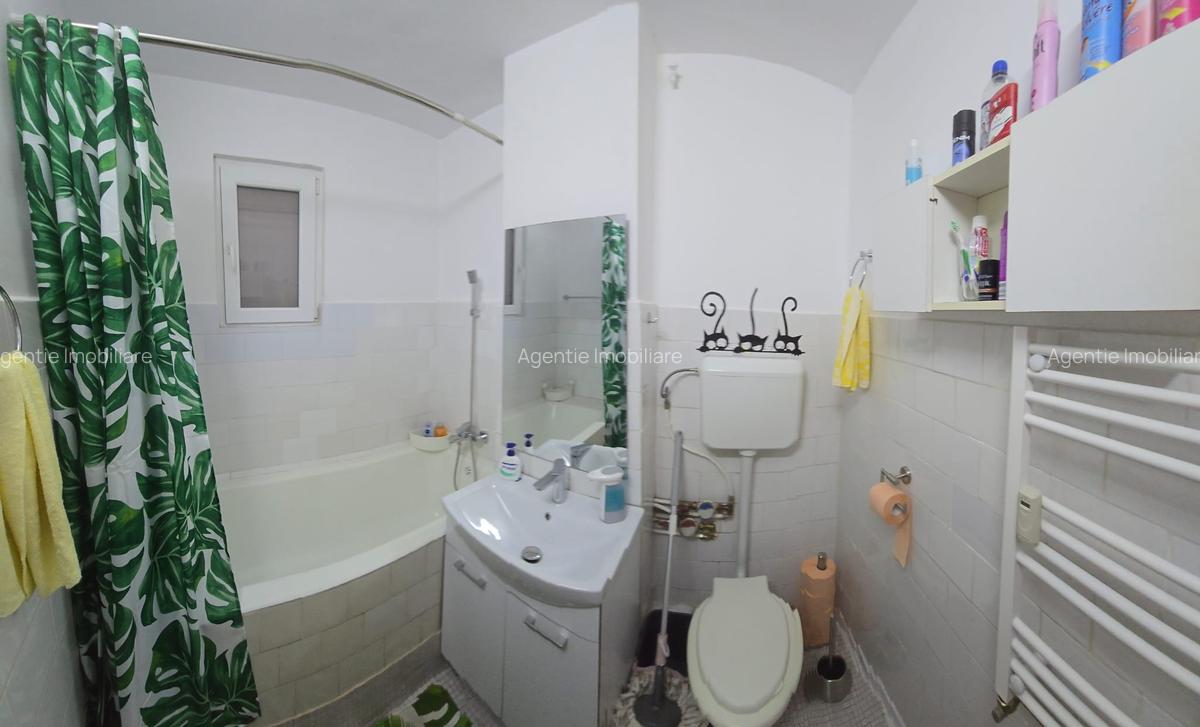 2 camere,  între metrou Gorjului și Păcii, Bld. Iuliu Maniu nr 170 - 16