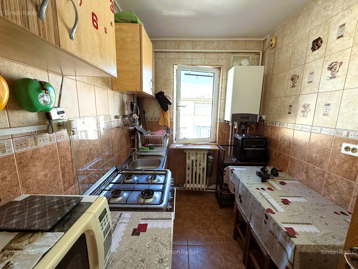 Apart 2 camere, amenajat, mobilat+utilat - 8