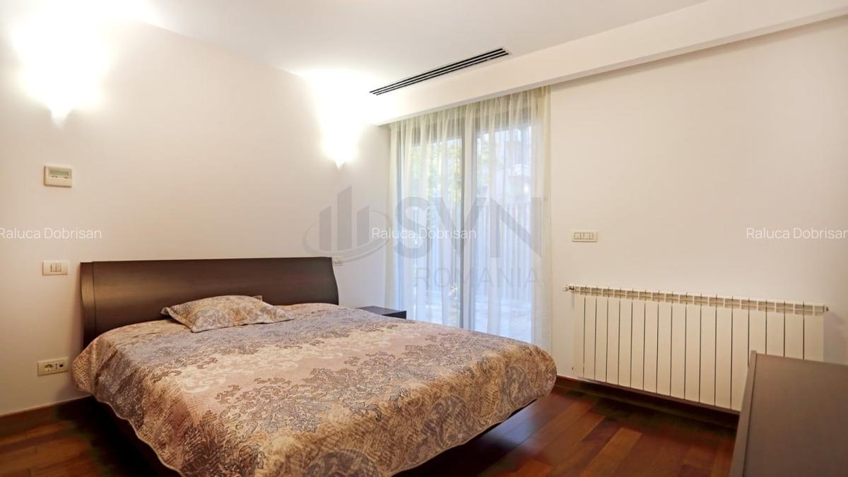 Apartament cu 3 camere decomandat în Primăverii - 9