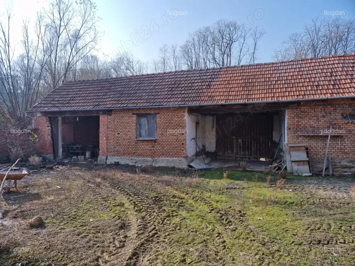 Casa de vanzare Dezesti - 5