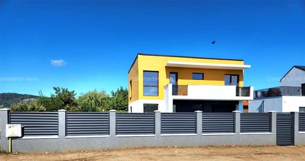Vila superba, 2025, P+E, toate utilitatile,  Harman, Brasov - 2